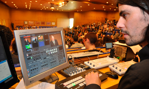 A televisión da Universidade de Vigo grava unhas 500 horas ao ano.