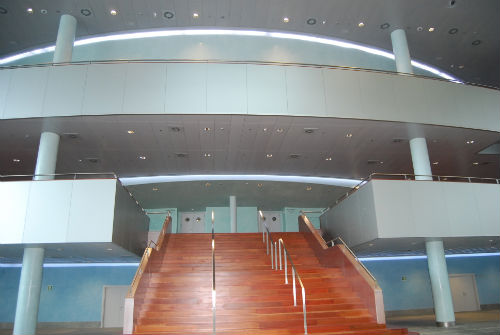 Auditorio de Vigo2/Tresyuno Comunicación