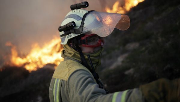 Os máis de 5.000 raios caídos este xoves causan sete incendios que afectan a 416 hectáreas