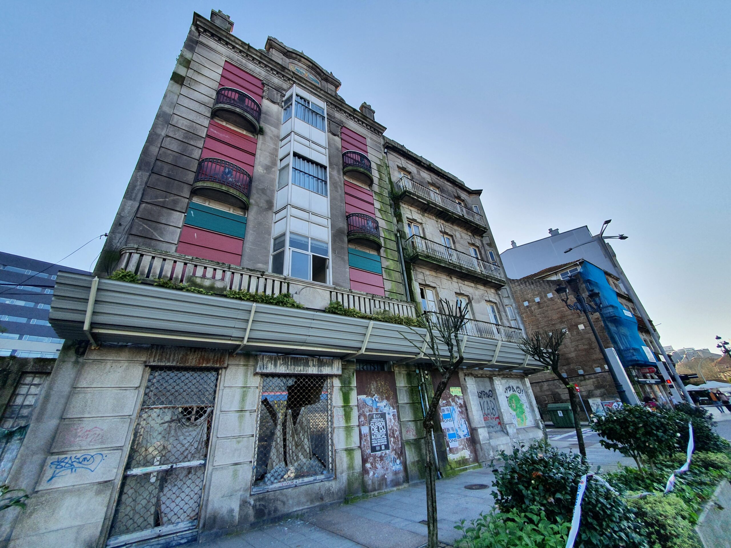 Inmueble en ruinas en el centro de Vigo/vigoalminuto.com