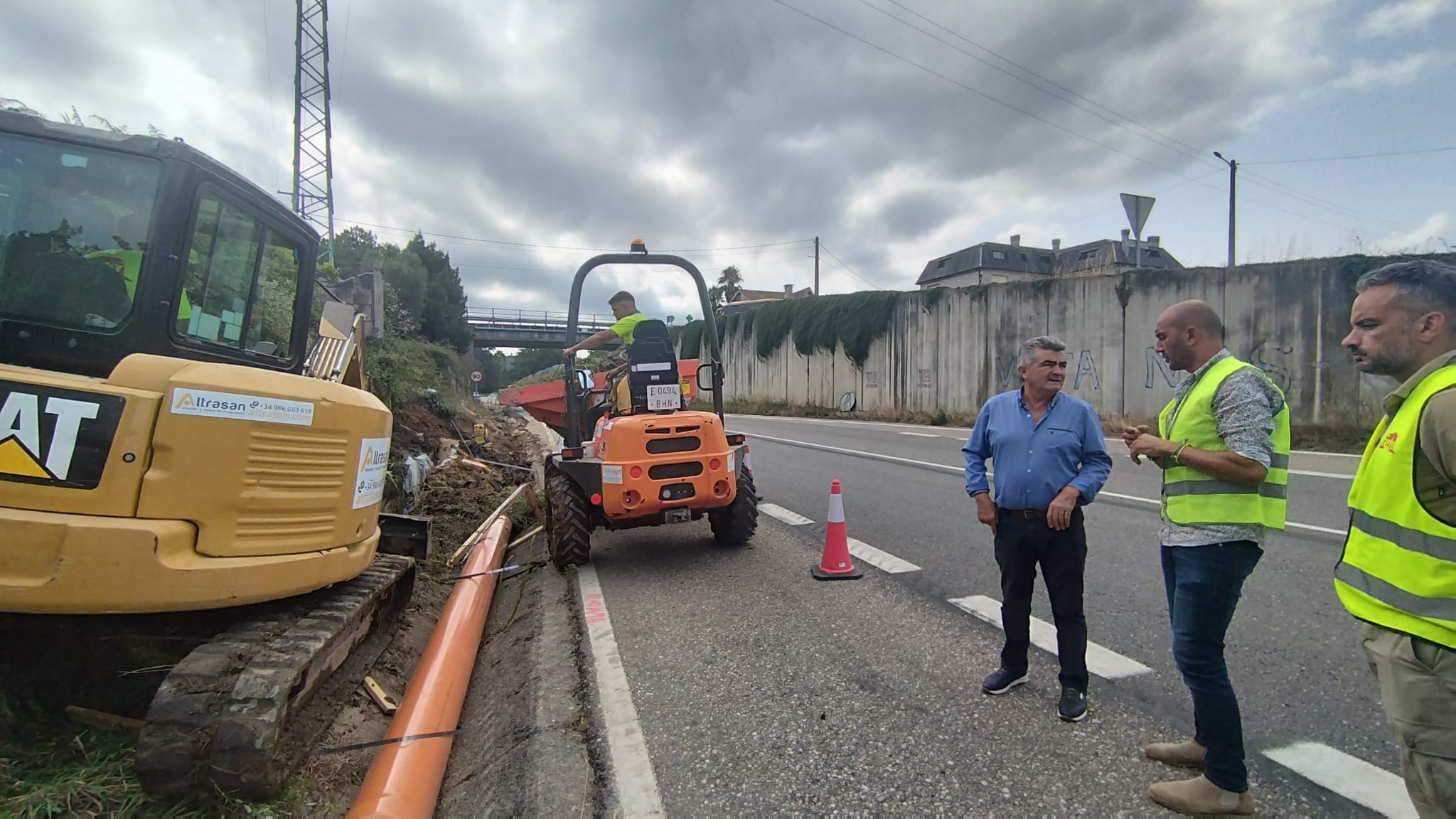 Avanzan as obras de saneamento na parroquia de Budiño