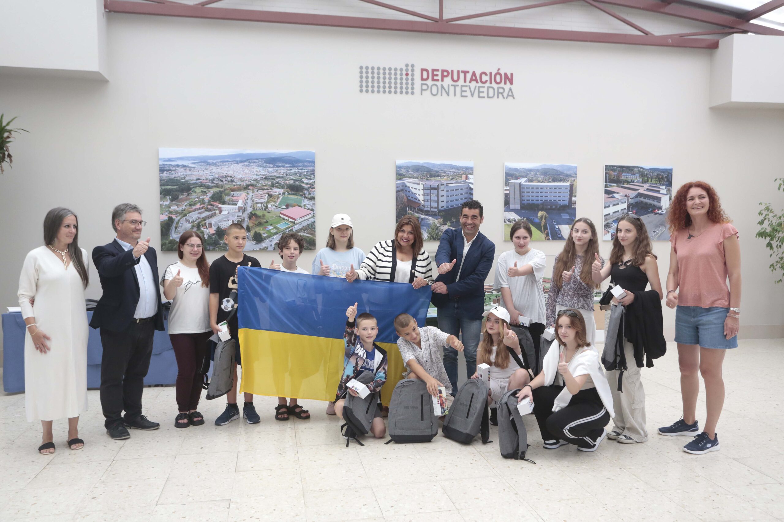 Dez nenas e nenos da cidade ucraína de Bucha, pasan as vacacións nas Rías Baixas
