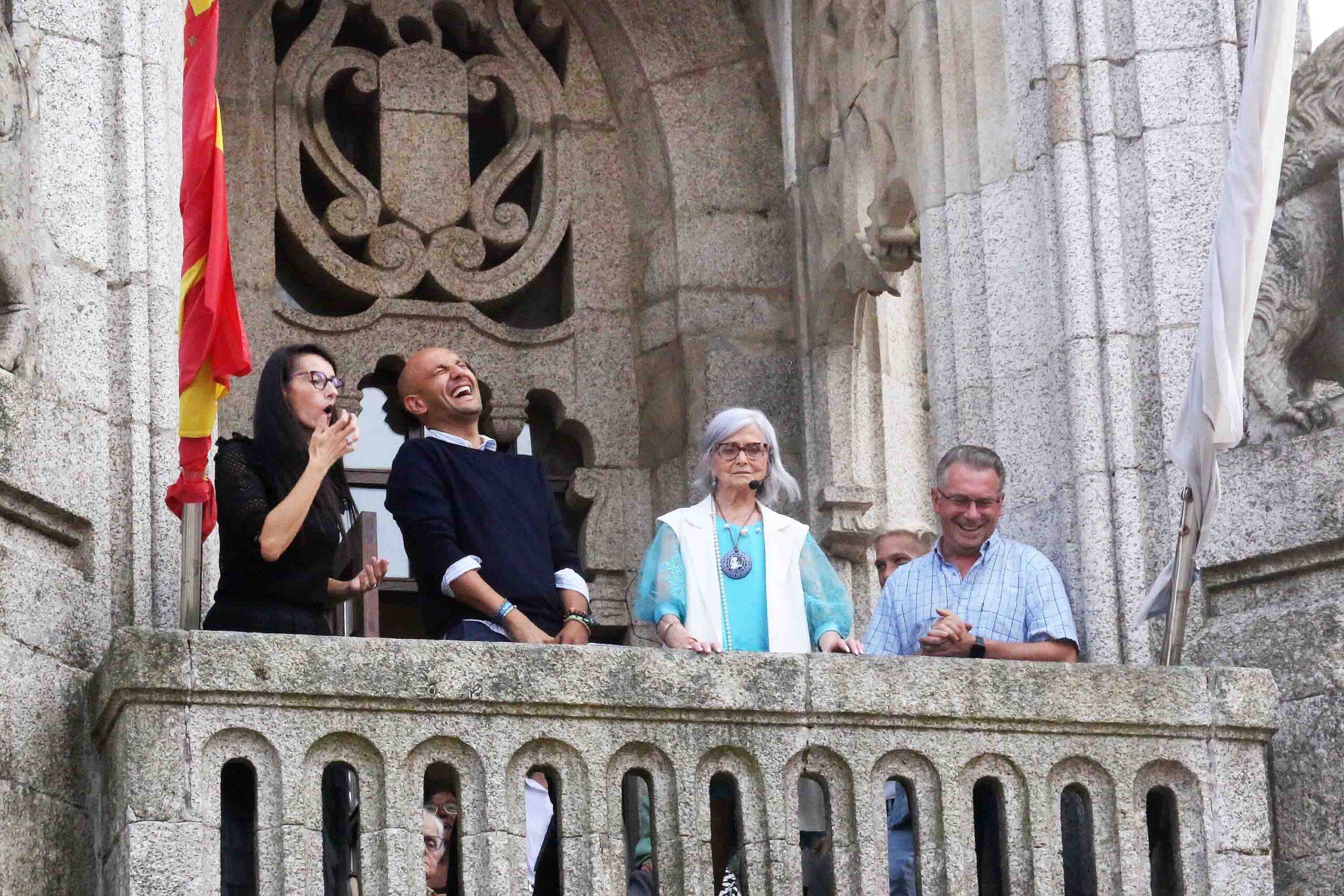 Pistoletazo de saída ás Festas do Cristo ao son de 'Porriño de mis amores'