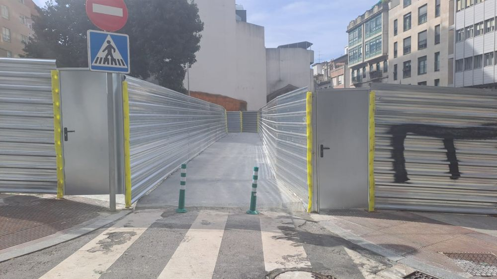 Reabierto provisionalmente el paso a peatones entre las calles Hernán Cortés y Colmeiro Laforet