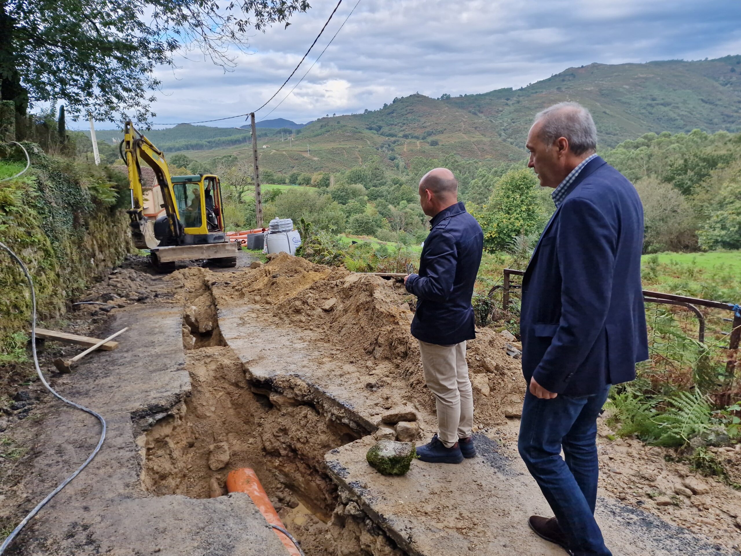 Covelo avanza na rede de saneamento