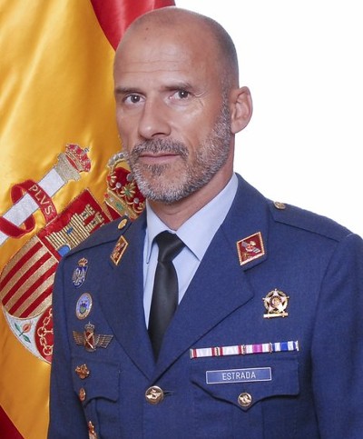 Fallece el teniente coronel Pablo Estrada, al estrellarse en Teruel el F-18 que pilotaba