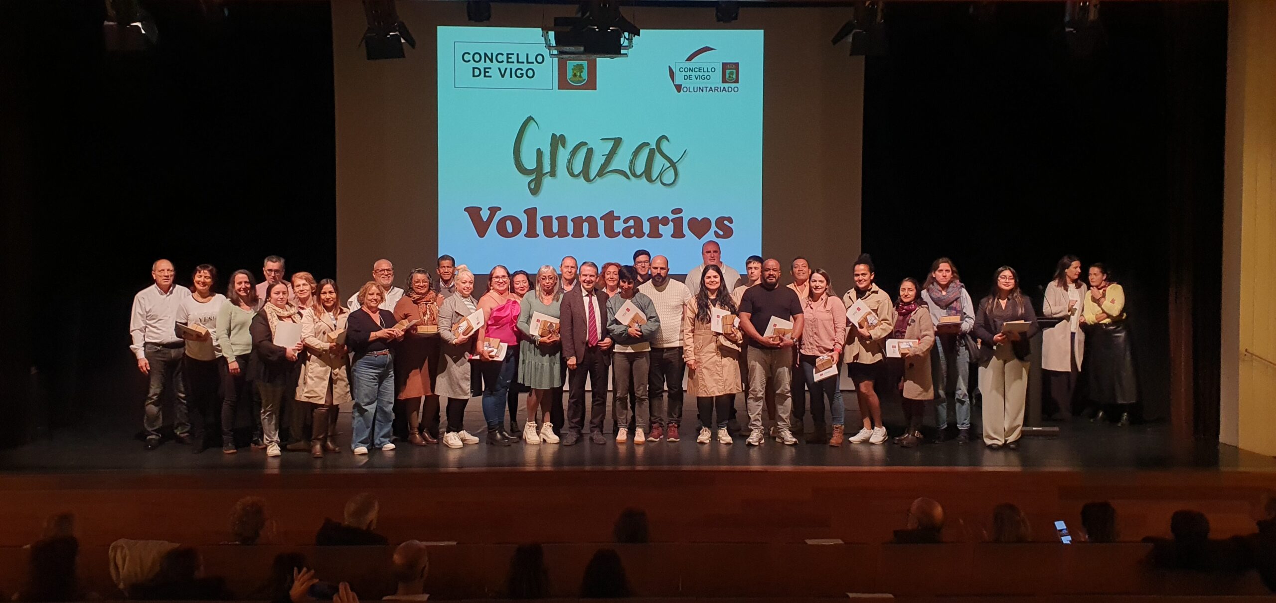 Vigo reconoce la labor desinterada y generosa de sus voluntarias y voluntarios