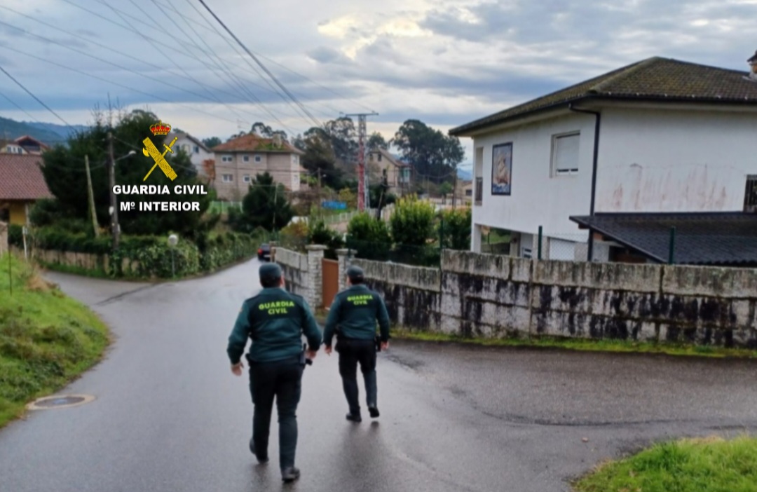 Una mujer detenida en Mos como presunta autora de un robo con fuerza y lesiones