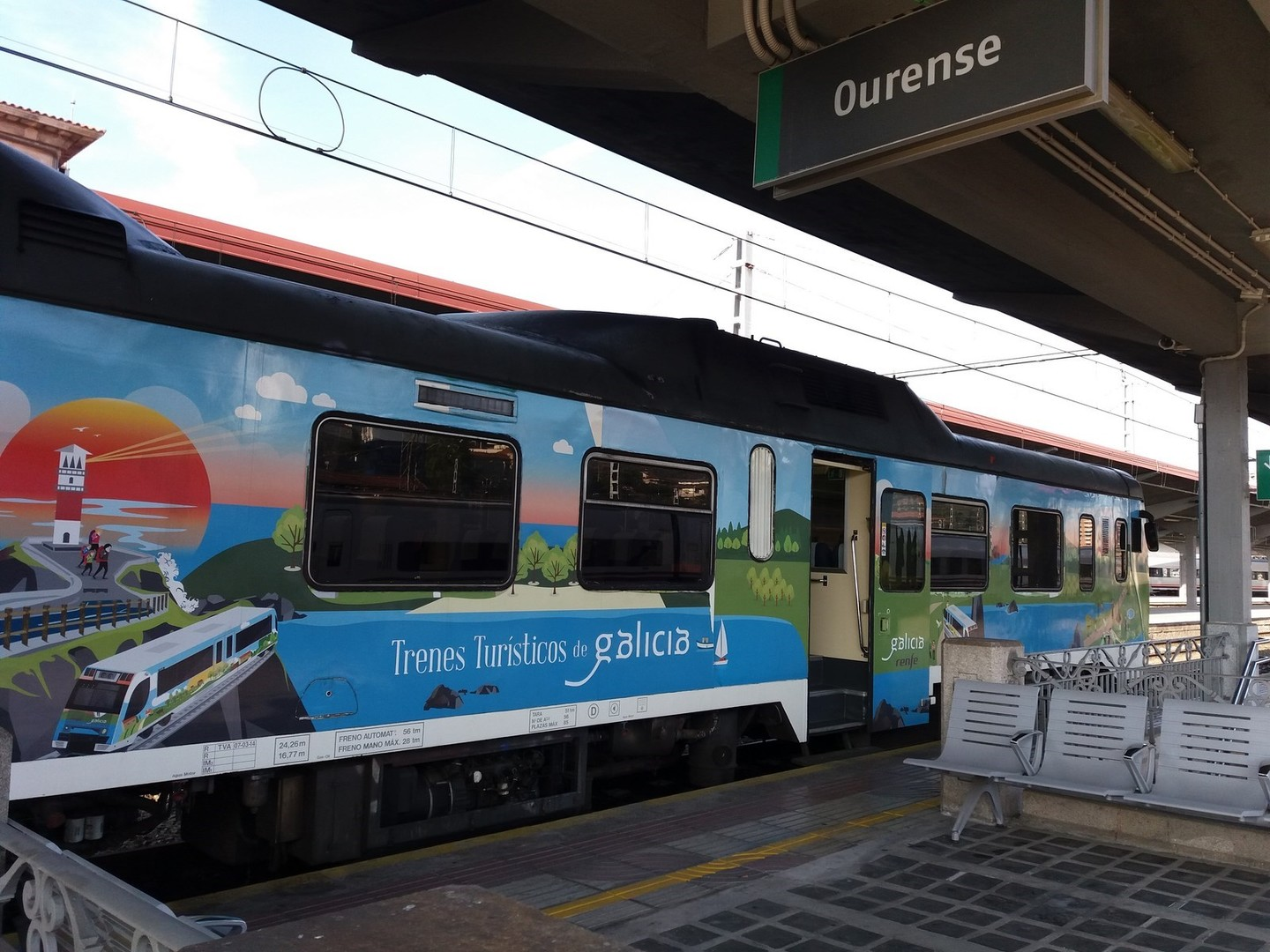 Los Trenes Turísticos de Galicia recorrerán 13 rutas, al recuperar la ruta por la Ribeira Sacra