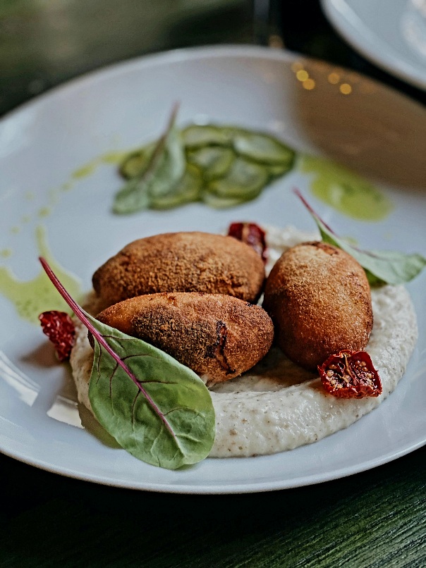 Comemos 3.700 millones de croquetas al año